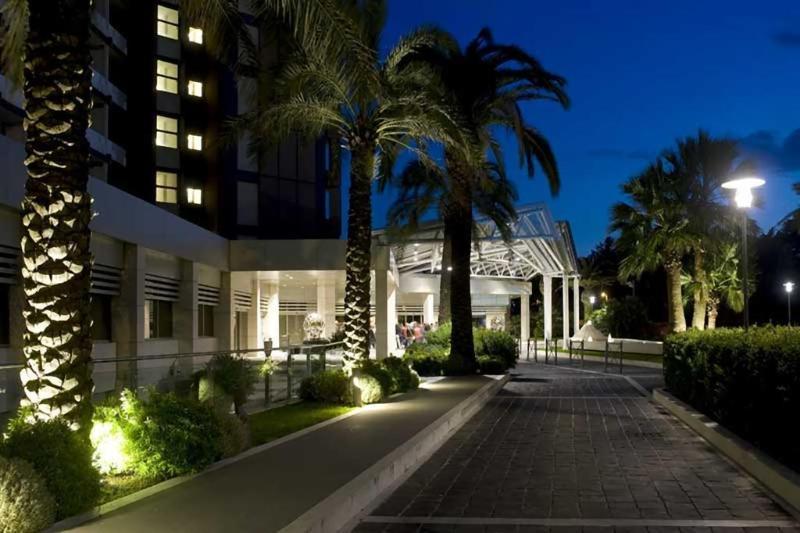 Ergife Palace Hotel Roma Exterior foto